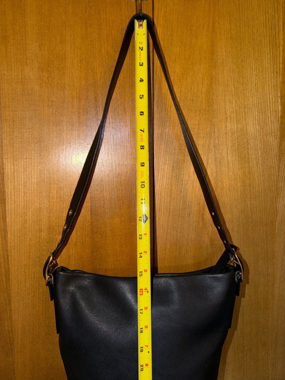 Coach Black Leather Bucket Bag Adjustable Strap Shoulder Hobo - Style 9186 - Picture 8 of 15